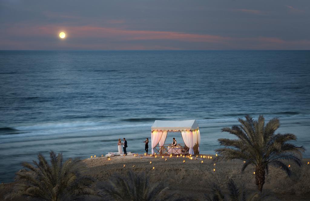 Concorde Moreen Beach Resort Abu Dabab Εξωτερικό φωτογραφία